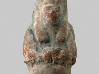 Aeg T 27  Aeg T 27, Dritte Zwischenzeit, Uschebti, Roter Ton mit blauem Überzug, H 10,7 cm, B 3,5 cm, T 3,5 cm : Bestandskatalog Ägypten, Museumsfoto: Claus Cordes